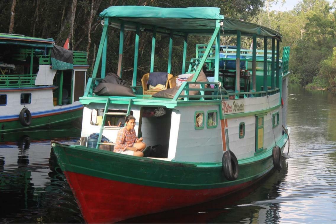 Orangutan Shaka Houseboat With Cabin Pangkalan Bun Ngoại thất bức ảnh